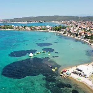 https://apartments-josip.hotelinzadar.com